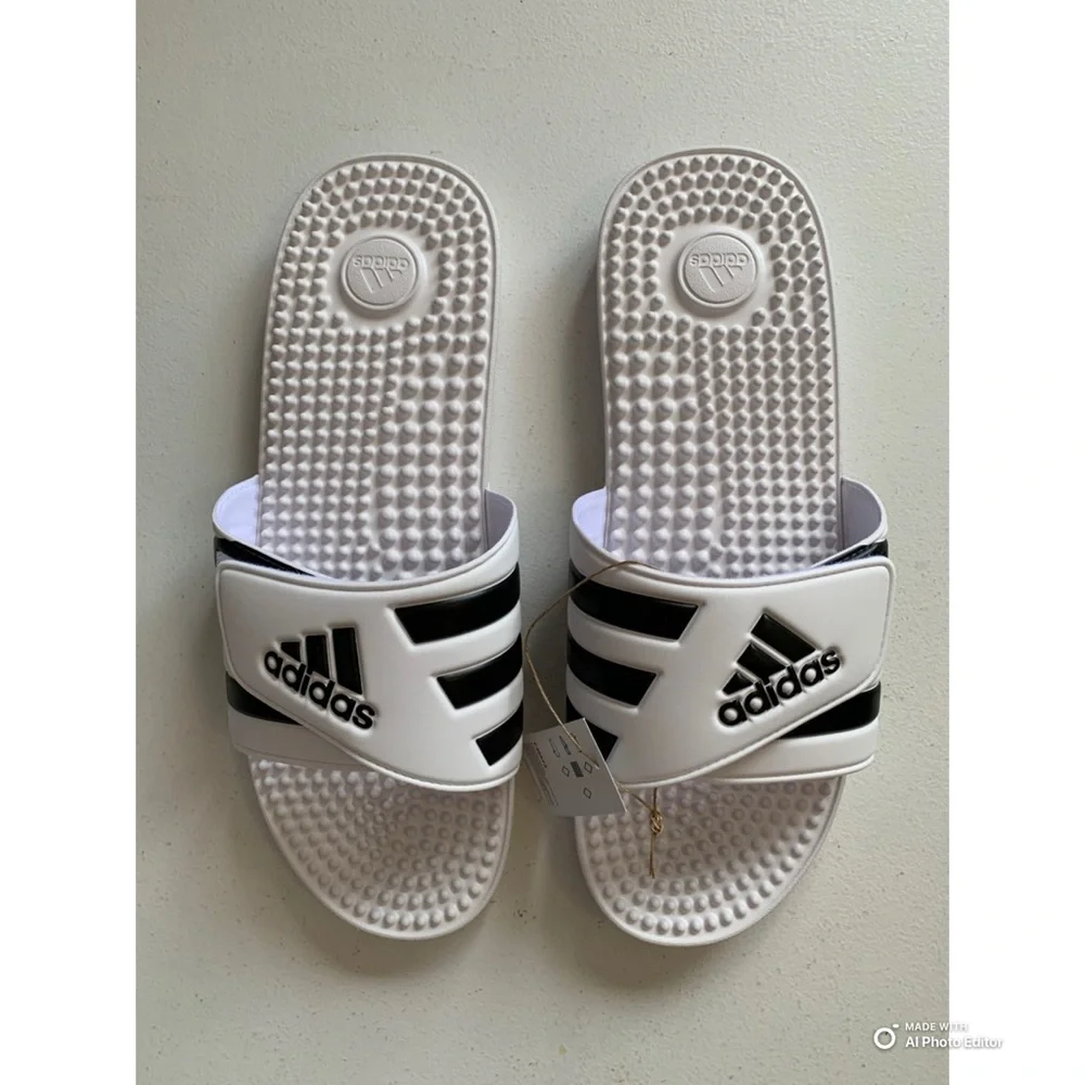 Adidas Adissage Slide Sandals Mens Size 17 Black & White NEW IN BOX